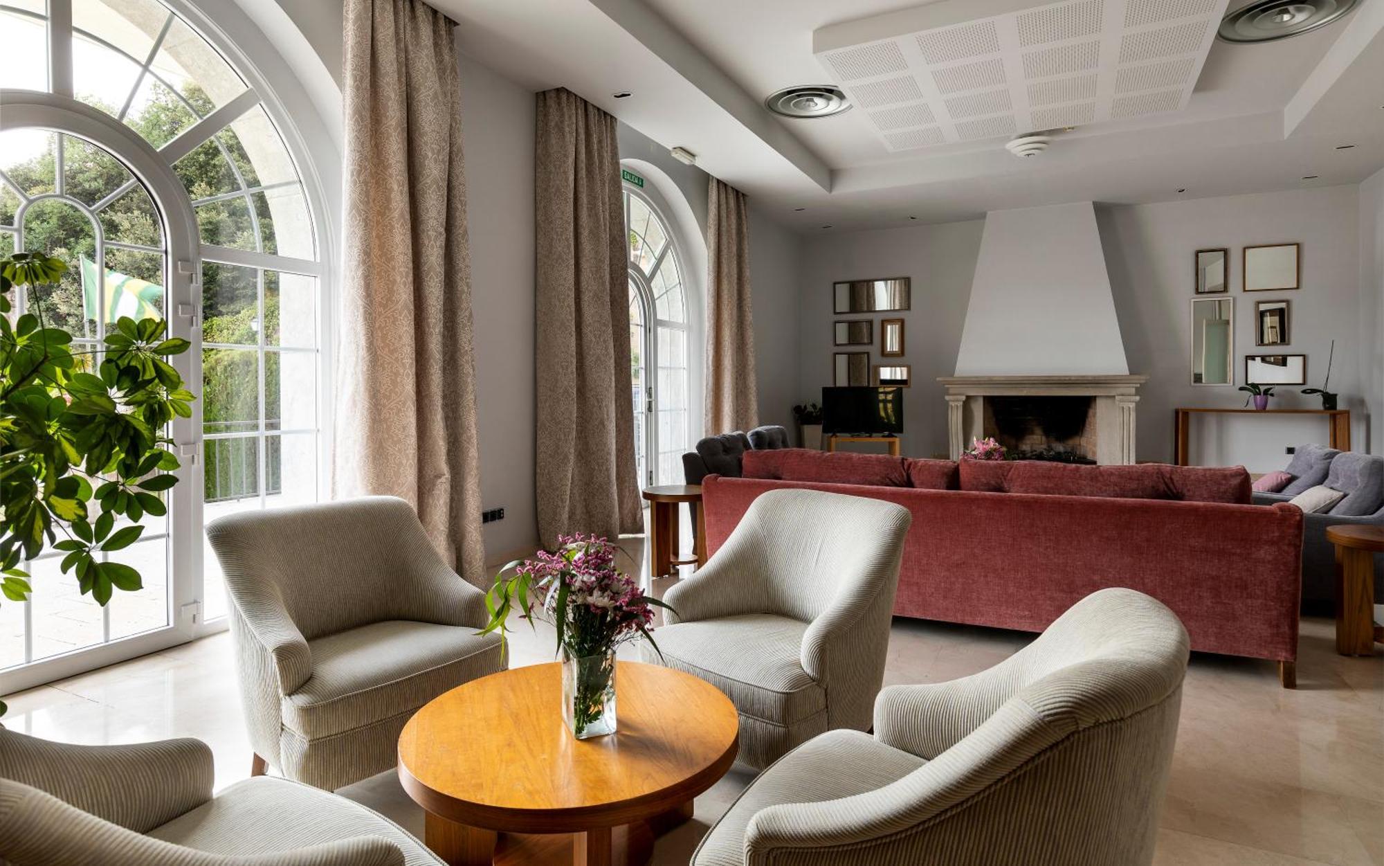 Parador De Vic-Sau Tavernoles Екстер'єр фото